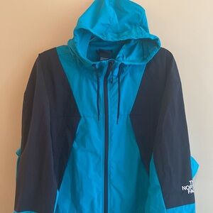 THE NORTH FACE WINDWALL Zippered Windbreaker Hoodie Jacket with front pockets